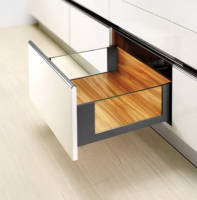 ریل بدنه دار اسلیم شیشه بلند عمق ۳۰ تا ۵۰ کد B506 تا B510